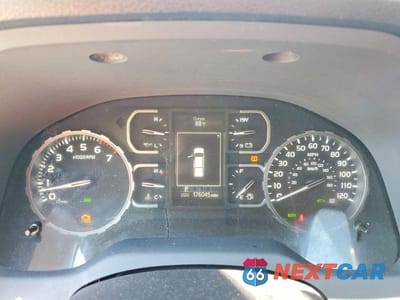 Zdjęcie 9 z 12 samochodu: 2018 TOYOTA TUNDRA CREWMAX LIMITED VIN:5TFHY5F11JX739475 - miniatura