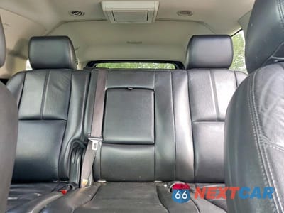 Zdjęcie 10 z 13 samochodu: 2012 CHEVROLET SUBURBAN K1500 LT VIN:1GNSKJE73CR295584 - miniatura