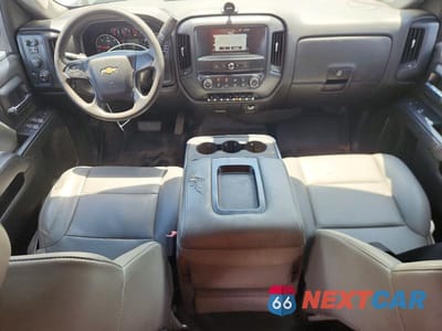 Zdjęcie 8 z 12 samochodu: 2018 CHEVROLET SILVERADO K2500 HEAVY DUTY VIN:1GC1KUEG5JF202312 - miniatura