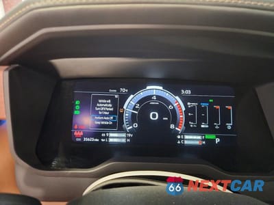 Zdjęcie 9 z 12 samochodu: 2023 TOYOTA TUNDRA 1794 EDITION HV VIN:5TFMC5DB5PX016102 - miniatura