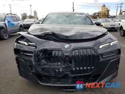 Piąte zdjęcie samochodu w środku: 2023 BMW 740 I VIN:WBA23EH08PCN49355 - miniatura