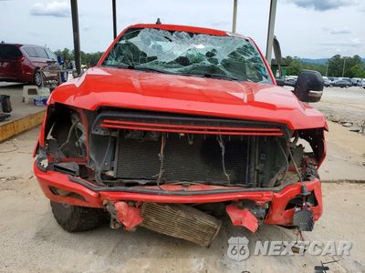 Piąte zdjęcie samochodu w środku: 2019 FORD F150 SUPERCREW VIN:1FTFW1E46KKC28070 - miniatura