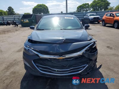 Piąte zdjęcie samochodu w środku: 2020 CHEVROLET MALIBU LT VIN:1G1ZD5ST5LF034820 - miniatura
