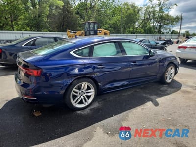 Trzecie zdjęcie samochodu z tyłu: 2019 AUDI A5 PREMIUM PLUS VIN:WAUBNCF53KA029517 - miniatura