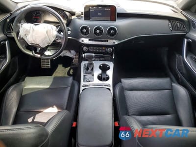 Zdjęcie 8 z 12 samochodu: 2019 KIA STINGER GT VIN:KNAE35LCXK6046464 - miniatura