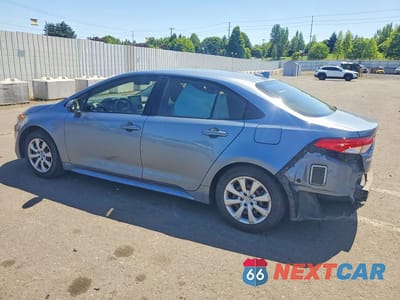 Drugie zdjęcie samochodu z przodu: 2020 TOYOTA COROLLA LE VIN:JTDEPRAE2LJ099130 - miniatura