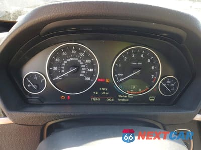 Zdjęcie 9 z 12 samochodu: 2016 BMW 328 XIGT SULEV VIN:WBA8Z5C53GG500424 - miniatura