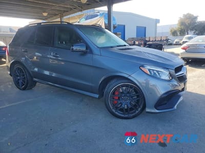 Czwarte zdjęcie samochodu z boku: 2017 MERCEDES-BENZ GLE 63 AMG-S 4MATIC VIN:4JGDA7FB9HA986436 - miniatura
