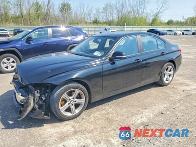 2014 BMW 320 I XDRIVE WBA3C3C5XEP660930 - główne zdjęcie licytacji z USA - miniatura