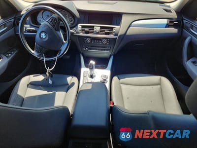 Zdjęcie 8 z 13 samochodu: 2013 BMW X3 XDRIVE28I VIN:5UXWX9C52D0D06416 - miniatura
