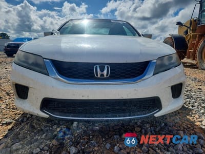 Piąte zdjęcie samochodu w środku: 2013 HONDA ACCORD LX-S VIN:1HGCT1B35DA019520 - miniatura