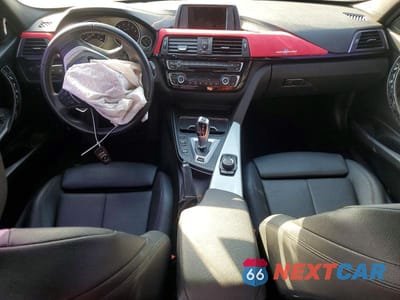 Zdjęcie 8 z 12 samochodu: 2018 BMW 330E VIN:WBA8E1C55JA756689 - miniatura