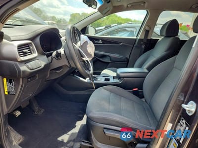Zdjęcie 7 z 13 samochodu: 2018 KIA SORENTO LX V6 VIN:5XYPG4A56JG376130 - miniatura
