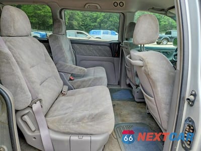 Zdjęcie 11 z 13 samochodu: 2004 HONDA ODYSSEY EX VIN:5FNRL18674B147968 - miniatura