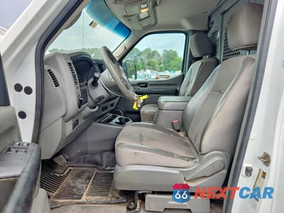 Zdjęcie 7 z 13 samochodu: 2018 NISSAN NV 3500 HD SV VIN:1N6AF0KY8JN811455 - miniatura