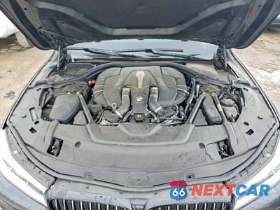 Zdjęcie 11 z 12 samochodu: 2017 BMW 750 XI VIN:WBA7F2C58HG421917 - miniatura