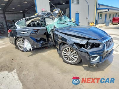 Czwarte zdjęcie samochodu z boku: 2023 INFINITI Q50 LUXE VIN:JN1EV7BR2PM540192 - miniatura