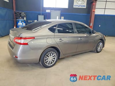 Trzecie zdjęcie samochodu z tyłu: 2015 NISSAN SENTRA SV VIN:3N1AB7AP0FL671461 - miniatura