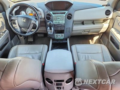 Zdjęcie 8 z 13 samochodu: 2010 HONDA PILOT TOURING VIN:5FNYF4H96AB005976 - miniatura