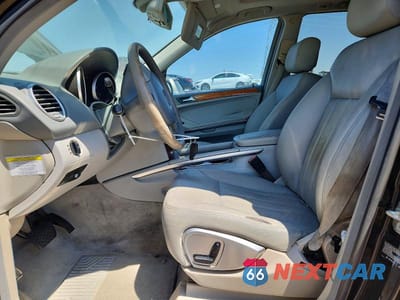 Zdjęcie 7 z 13 samochodu: 2006 MERCEDES-BENZ ML 350 VIN:4JGBB86E36A027826 - miniatura