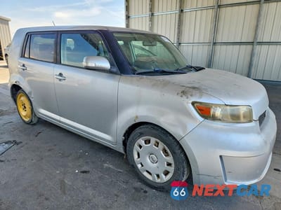 Czwarte zdjęcie samochodu z boku: 2009 TOYOTA SCION XB VIN:JTLKE50E091069821 - miniatura