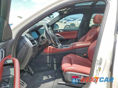 Zdjęcie 7 z 13 samochodu: 2022 BMW X6 XDRIVE40I VIN:5UXCY6C08N9K78067 - miniatura