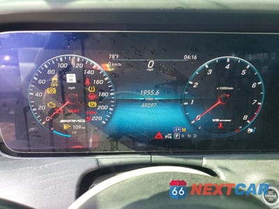 Zdjęcie 9 z 12 samochodu: 2019 MERCEDES-BENZ AMG GT 63 VIN:WDD7X8JB2KA007012 - miniatura