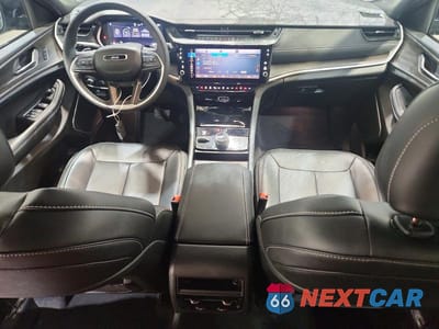 Zdjęcie 8 z 14 samochodu: 2026 JEEP GRAND CHEROKEE LIMITED VIN:1C4RJHBR7TC231401 - miniatura