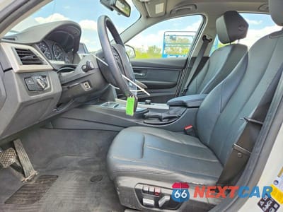 Zdjęcie 7 z 12 samochodu: 2018 BMW 320 XI VIN:WBA8A3C57JA486923 - miniatura