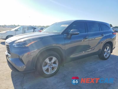 2022 TOYOTA HIGHLANDER LE 5TDBZRBH6NS575911 - główne zdjęcie licytacji z USA - miniatura
