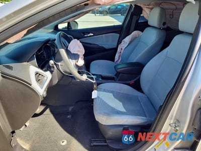 Zdjęcie 7 z 12 samochodu: 2019 CHEVROLET CRUZE LS VIN:1G1BC5SM3K7148790 - miniatura