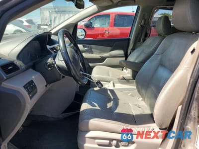 Zdjęcie 7 z 13 samochodu: 2016 HONDA ODYSSEY EXL VIN:5FNRL5H67GB008547 - miniatura