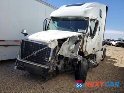 Drugie zdjęcie samochodu z przodu: 2016 VOLVO VNL SEMI TRUCK VIN:4V4NC9EH1GN948747 - miniatura