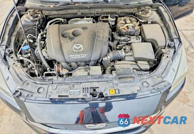 Zdjęcie 11 z 12 samochodu: 2018 MAZDA 3 SPORT VIN:3MZBN1U72JM192220 - miniatura