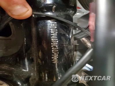 Zdjęcie 8 z 8 samochodu: 2011 HARLEY-DAVIDSON FXDF VIN:1HD1GY417BC327934 - miniatura