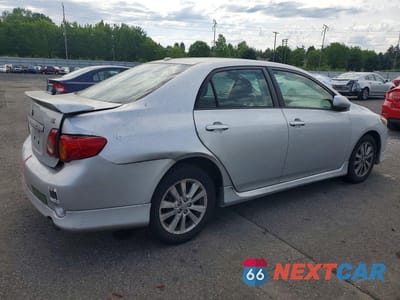 Trzecie zdjęcie samochodu z tyłu: 2009 TOYOTA COROLLA S VIN:1NXBU40E69Z001350 - miniatura