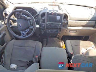 Zdjęcie 8 z 14 samochodu: 2020 FORD F350 SUPER DUTY VIN:1FT8W3DT4LEC18182 - miniatura
