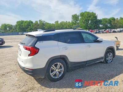 Trzecie zdjęcie samochodu z tyłu: 2020 GMC TERRAIN SLE VIN:3GKALTEV1LL111461 - miniatura