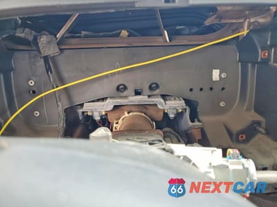 Zdjęcie 9 z 12 samochodu: 2006 GMC SIERRA K2500 HEAVY DUTY VIN:1GTHK29U26E214319 - miniatura