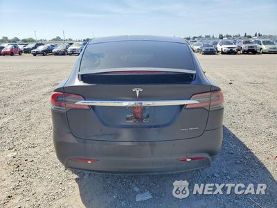 Zdjęcie 6 z 13 samochodu: 2020 TESLA MODEL X VIN:5YJXCBE26LF236251 - miniatura