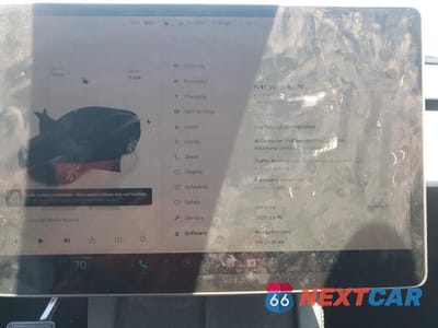 Zdjęcie 9 z 13 samochodu: 2023 TESLA MODEL Y VIN:7SAYGAEE5PF858586 - miniatura