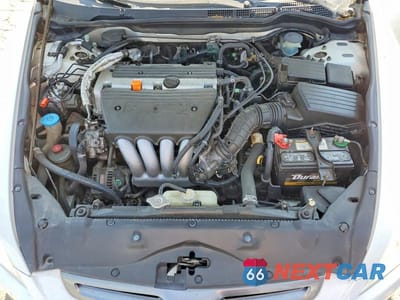 Zdjęcie 11 z 12 samochodu: 2005 HONDA ACCORD LX VIN:JHMCM56465C004888 - miniatura