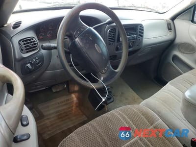 Zdjęcie 8 z 12 samochodu: 1998 FORD F150 VIN:1FTRX08L3WKA83311 - miniatura