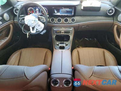 Zdjęcie 8 z 12 samochodu: 2020 MERCEDES-BENZ E 350 VIN:WDDZF8DB6LA720634 - miniatura