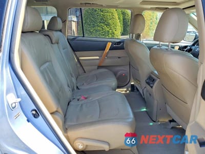 Zdjęcie 11 z 13 samochodu: 2009 TOYOTA HIGHLANDER HYBRID LIMITED VIN:JTEEW44AX92028044 - miniatura