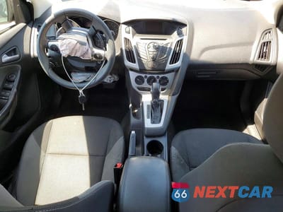 Zdjęcie 8 z 12 samochodu: 2013 FORD FOCUS SE VIN:1FADP3F25DL274716 - miniatura