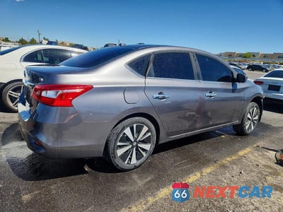 Trzecie zdjęcie samochodu z tyłu: 2019 NISSAN SENTRA SV VIN:3N1AB7AP2KY415559 - miniatura
