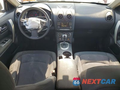 Zdjęcie 8 z 13 samochodu: 2013 NISSAN ROGUE S VIN:JN8AS5MV1DW133942 - miniatura