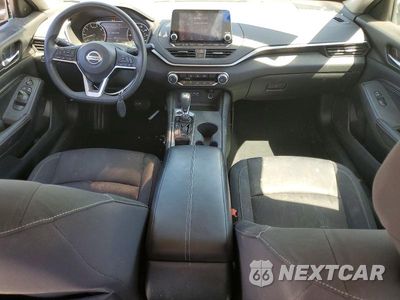 Zdjęcie 8 z 12 samochodu: 2019 NISSAN ALTIMA S VIN:1N4BL4BV5KC112283 - miniatura