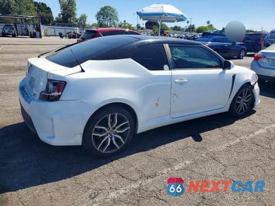 Trzecie zdjęcie samochodu z tyłu: 2016 SCION TC BASE VIN:JTKJF5C78GJ024651 - miniatura